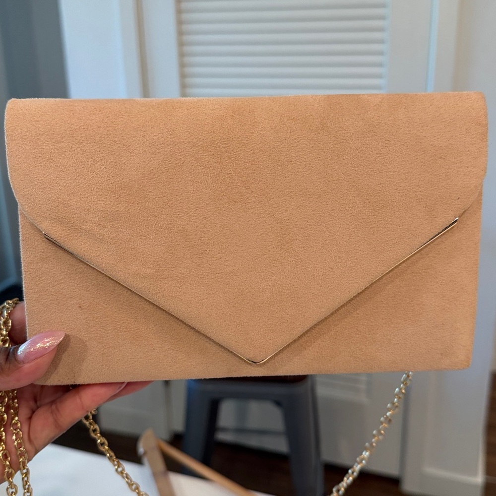 Elegant Tan Clutch